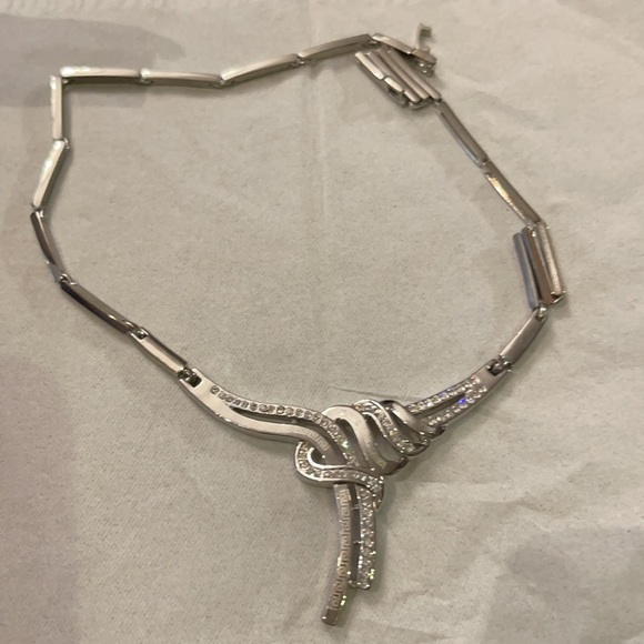 Jewelry’s set. Neckles . Brecelate and earing .titanium - Picture 2 of 4